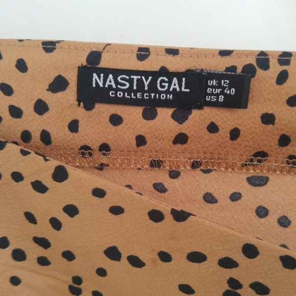 Silky Bias cut skirt animal print gold midi skirt NWOT - Picture 5 of 10